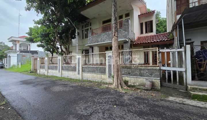 Rumah Murah Hitung Tanah Strategis Di Kerten Laweyan Dekat Colomadu Solo