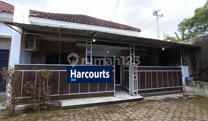 Rumah Bagus Siap Huni Dekat Dengan Palur Plasa Di Palur Solo