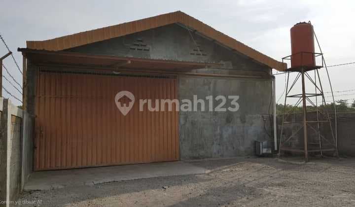 Warehouse for Rent, Ready to Use, Located on the Provincial Highway Side in Bendosari Sukoharjo