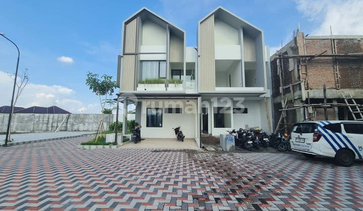 Rumah Baru Minimalis Cluster Elite Gentan Solo Dekat Solo Baru