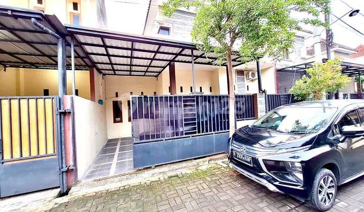 Disewakan Rumah Full Furnish di Cluster Colomadu - Lokasi Strategis Utara Alana & Harga Nego!!