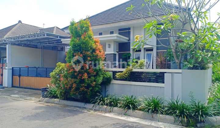 Rumah Bagus Full Furnish, Lokasi : Cluster di Fajar Indah, Solo