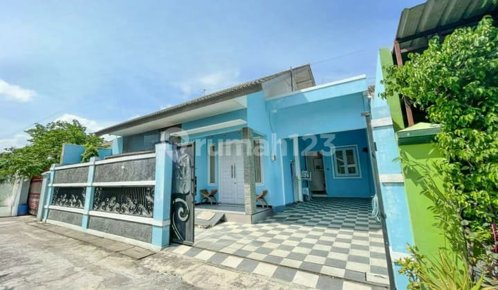 Rumah Bagus Siap Huni di Gentan Dekat Solo Baru
