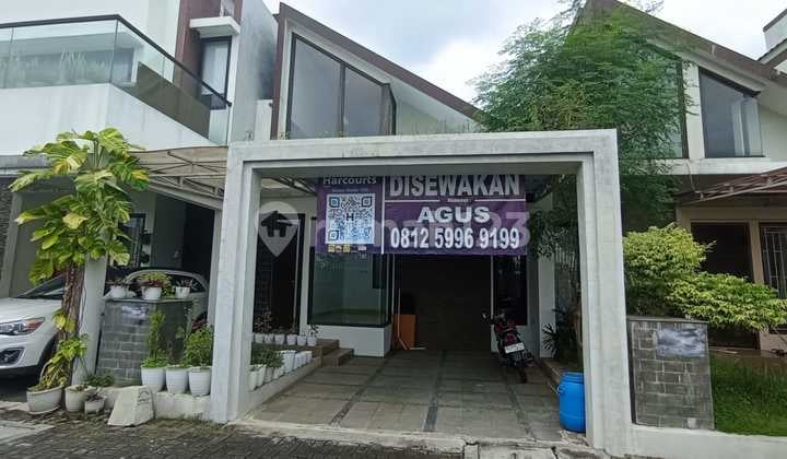 Sewa Rumah Minimalis Nyaman dengan Kolam Renang & Security 24 Jam