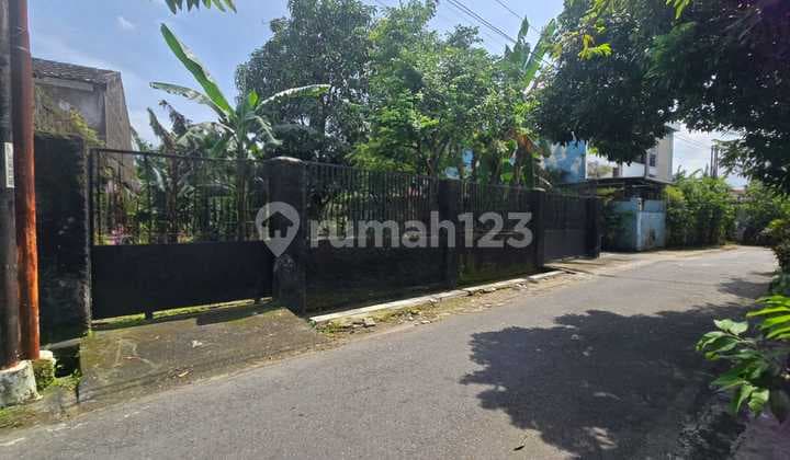 Tanah Siap Bangun Rumah Mewah di Sumber Banjarsari Solo