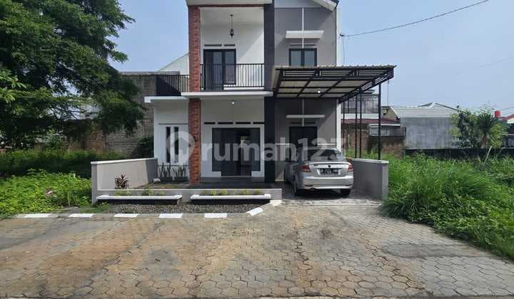Rumah Bagus Minimalis Modern Di Gentan Solo