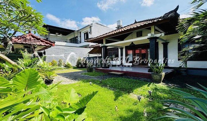 2Br Villa For Rent In Kerobokan | Cef 809