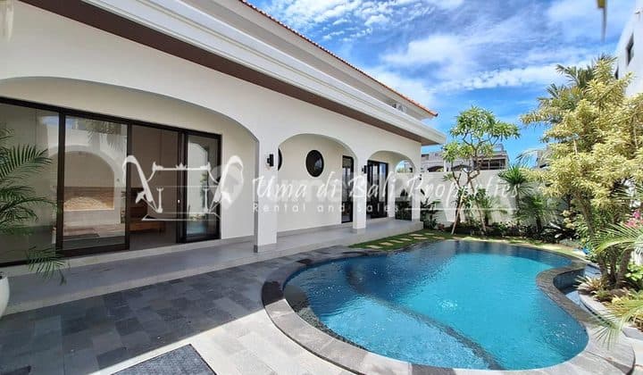 3Br Villa For Rent In Munggu | Ip 330
