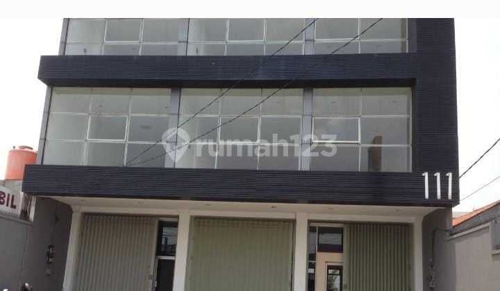Disewakan Ruko Brand New Termurah di Serpong Tangerang (Umi057)