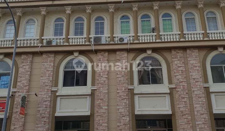 Dijual Termurah Ruko Sentra Niaga di Green Lake City (Lb030)