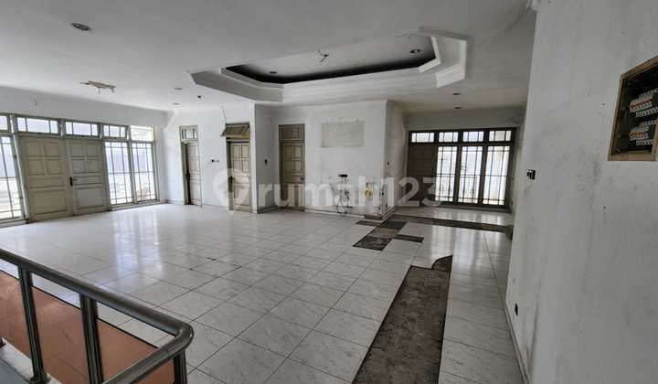 Rumah Bukit Gading Villa Luas Ideal