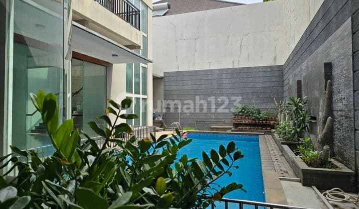 Rumah Bukit Gading Villa Bagus