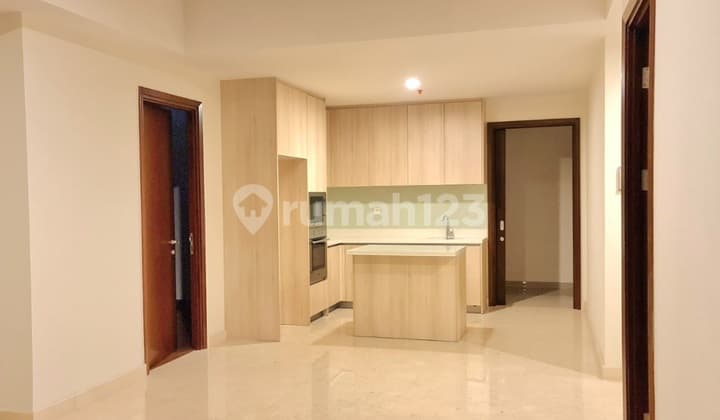 Apartemen Kensington 3 Kamar, 123m, Bagus