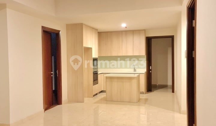 Apartemen Kensington 3 Kamar, 123m, Bagus