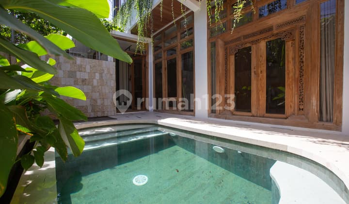 Villa for Sale Leasehold - A nice villa in Prime area Canggu, Bali