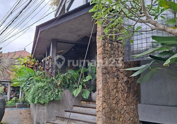 Leasehold - Prime 4 Story Commercial Space In Ubud, Bali
