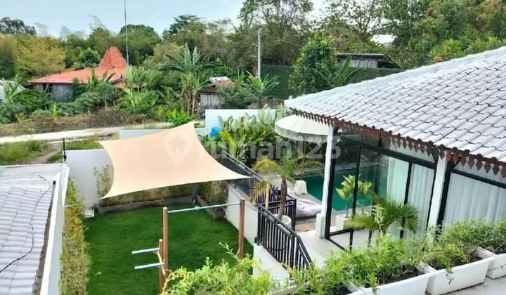 For Sale Leasehold - White Villa Joglo Style With Rice Field Views In Canggu - Bali