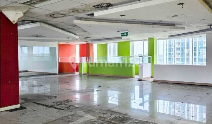 *Gedung di Jl. Kapten Tendean