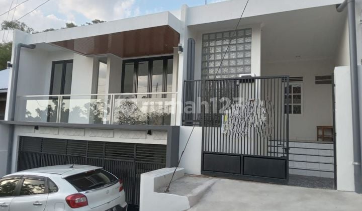 Rumah Villa Aster 1 ,srondol, Banyumanik ,semarang Selatan Shm 2 Lantai Baru