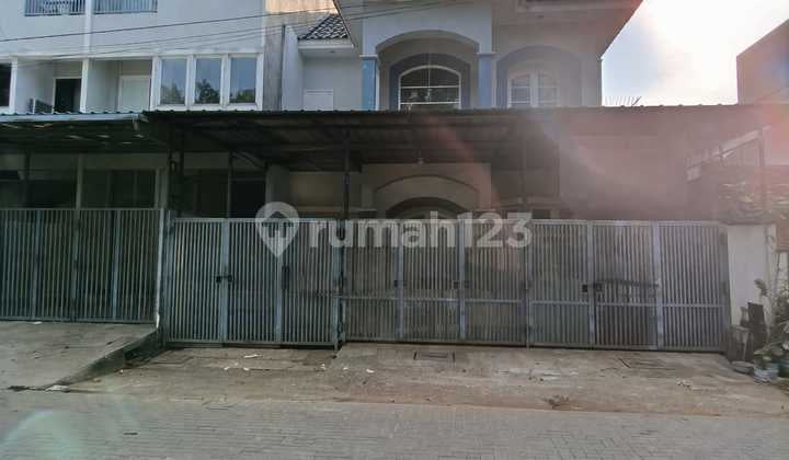 Rumah Sektor 7A Pinggir Jalan .Cck Buat Ruko atau Usaha Jual Cepat.