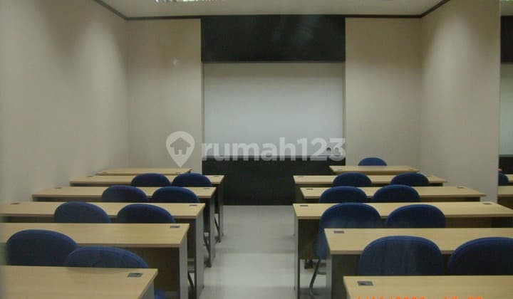 Gedung Perkantoran Pusat Kota di Kantor Xl Center Ahmad Yani Semarang, Jl. Ahmad Yani, Karangkidul, Semarang Tengah, Kota Semarang, Jawa Tengah, Indonesia, 50241, Semarang Tengah 750.0 M² Semi Furnished SHM Jual/Sewa.sewa. Perkantoran