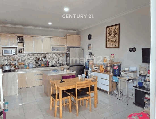 Rumah 2 Lantai di Dalam Cluster Kota Wisata Cibubur