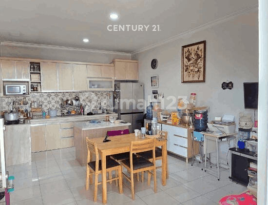 Rumah 2 Lantai di Dalam Cluster Kota Wisata Cibubur