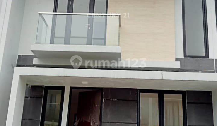 Rumah 2 Lantai Di CitraGrand Cibubur CBD