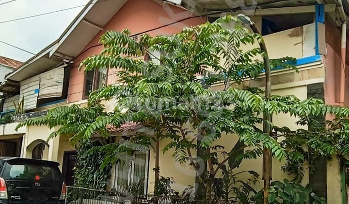 Rumah di Perumnas Sarijadi
