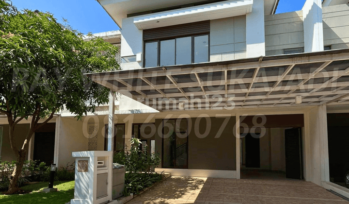 Rumah Minimalis di Summarecon