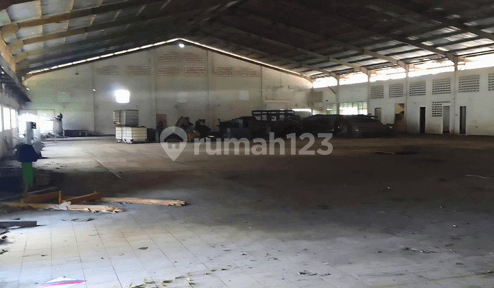 FOR RENT / DISEWAKAN – GUDANG STRATEGIS GEDEBAGE