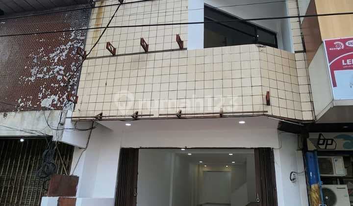 Ruko 3 Lantai Strategis Ramai Di Jalan Mt. Haryono Semarang