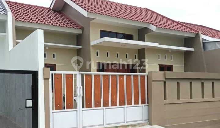 Rumah dengan Tanah Luas di Lingkungan Bpd.3 Pedurungan
