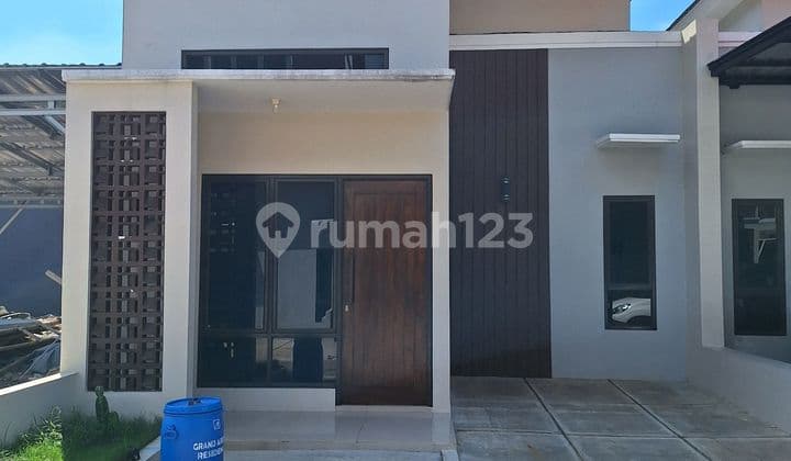 Hunian Bebas Banjir Dekat Transmart dan Pintu Tol Banyumanik
