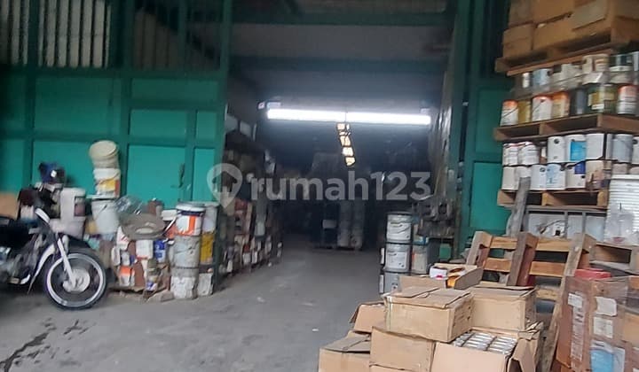 Ready-to-use warehouse, very cheap price, suitable for production.