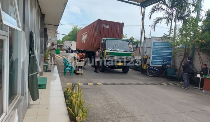 Industrial Warehouse Permit Next to Gading Serpong Tangerang in an Elite Area.