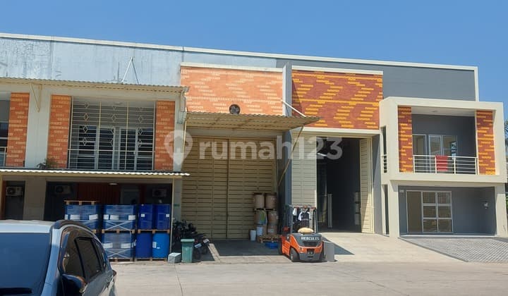 Gudang Lokasi Strategis Samping Gading Serpong dan Lippo Karawaci Tangerang