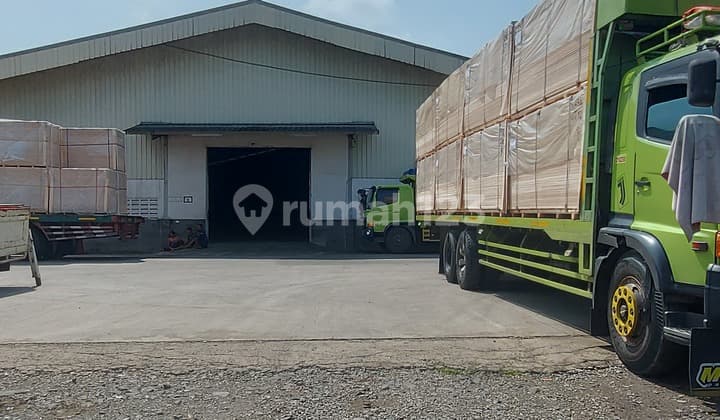 Gudang Siap Pakai Lokasi Dekat dengan BSD City.