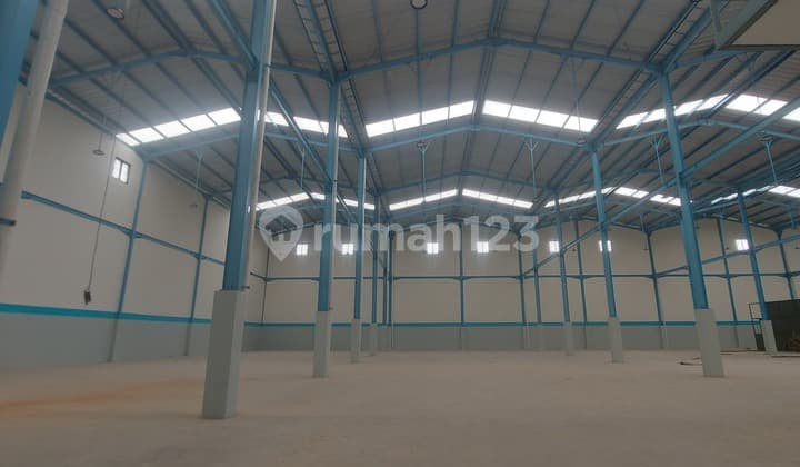 Ready-to-Use 40-Foot Container Warehouse suitable for Production, Expedition, and Logistics.