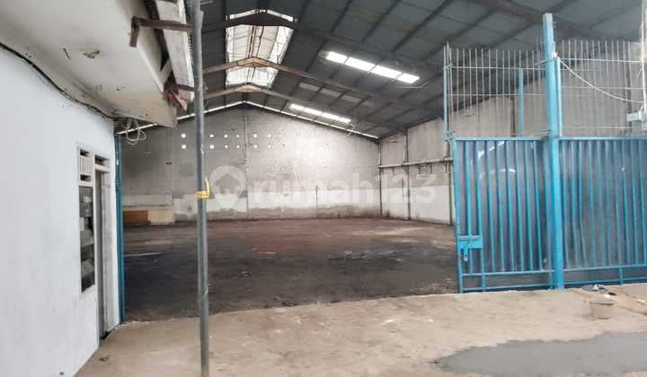 Gudang di Jual Murah Siap Pakai Container 40 Feet Masuk.