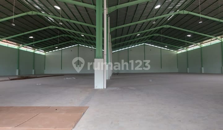 Gudang Siap Pakai bisa untuk Produksi Lokasi Strategis.