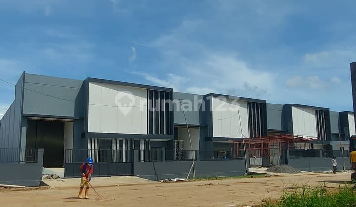 Gudang Hoek Siap Pakai di Sewa Cepat bisa Produksi Container 40 Feet