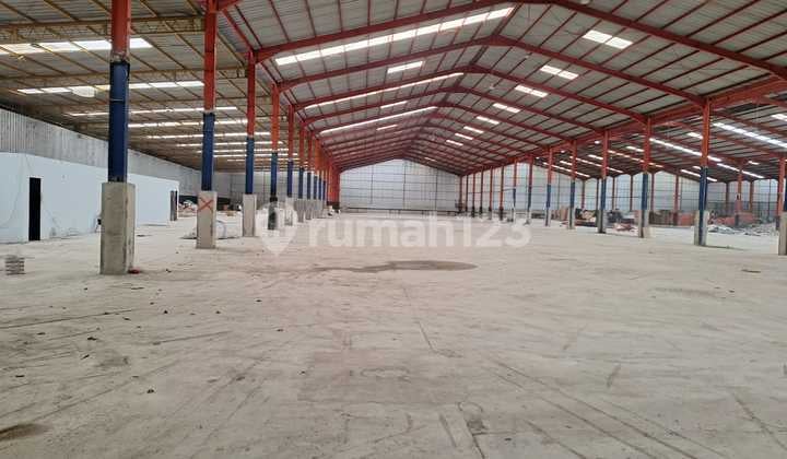 Di Sewa Gudang Siap Pakai Lokasi Strategis Dekat Gading Serpong, Bsd.dan Lippo Tangerang