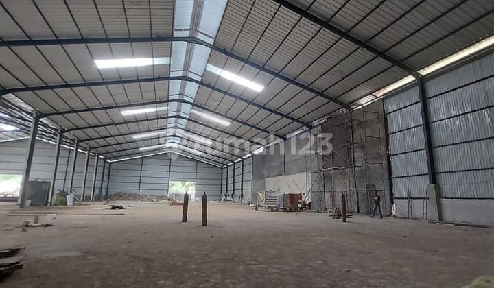 Warehouse for Rent Fast Strategic Location Rare and Hard-to-Find Units.