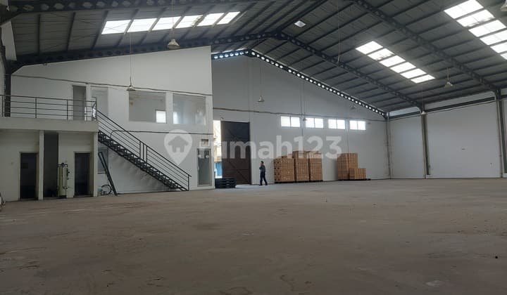 Gudang Siap Pakai.di Sewa Murah Lokasi Strategis.