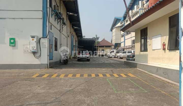 Ready-to-Use Warehouse for Quick Sale, Strategic Location, Extremely Affordable Price.