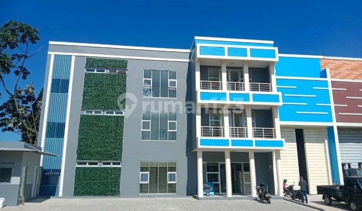 Gudang di Jual Lokasi Premium Zona Industri.