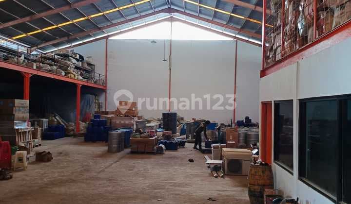 Warehouse for Quick Sale Near Soekarno Hatta Airport, Cengkareng.