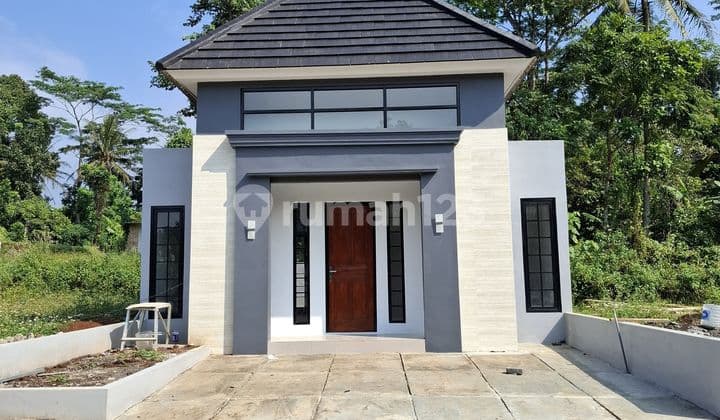 Rumah Mewah di Gunungpati Hanya 5 Menit Kampus Unnes Semarang