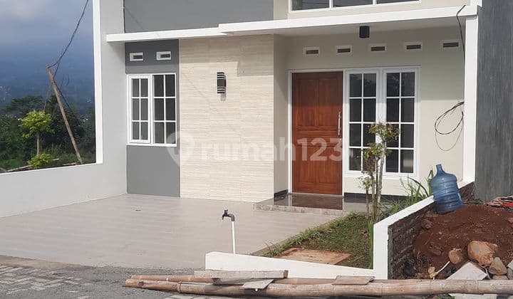 Rumah SHM 1Lt di Jalan Pramuka Pudak Payung Banyumanik Semarang